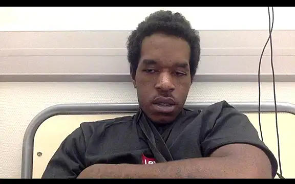 Snapshot of POPAYE972 chatting on 29, 10, 2025 POPAYE972 online show from 29, 10, 2025