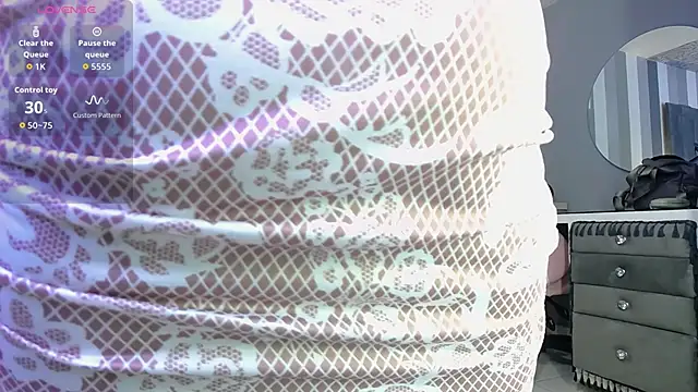 Julianewell online show from 11, 3, 2026