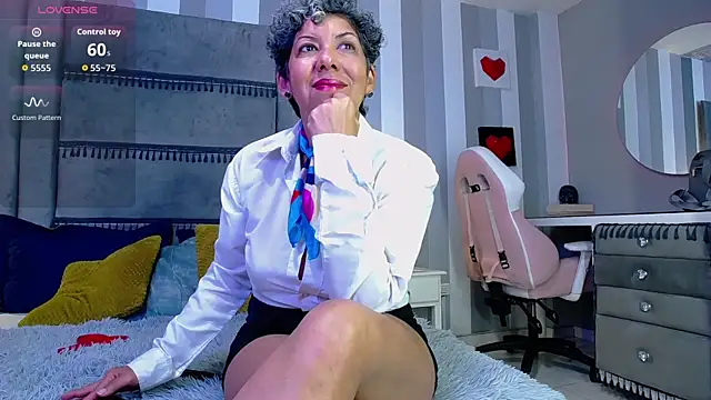 Julianewell online show from 13, 1, 2026