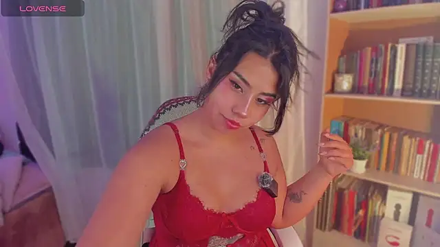 kiki cavilll online show from 28, 7, 2026
