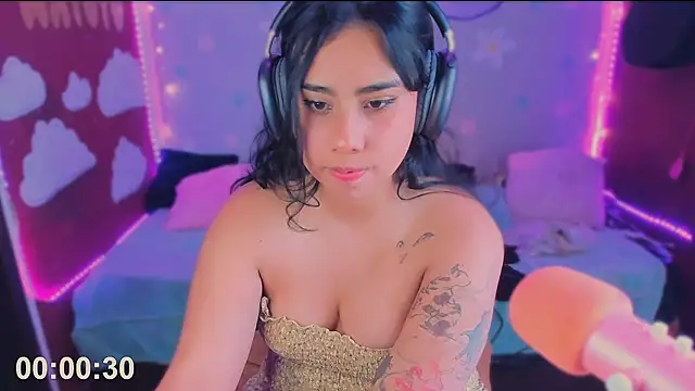 kiki cavilll online show from 13, 11, 2025