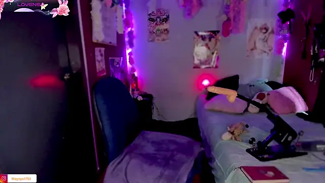 kiki cavilll online show from 18, 3, 2025