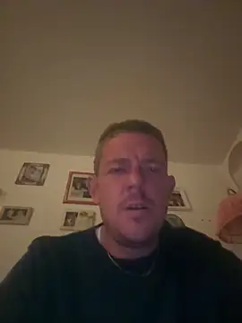 mrwright878787 online show from 12, 9, 2025