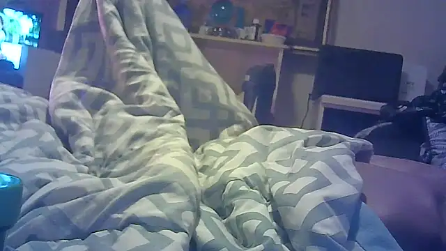 Snapshot of DI4MOND_FIR3 chatting on 4, 12, 2025 DI4MOND FIR3 online show from 4, 12, 2025