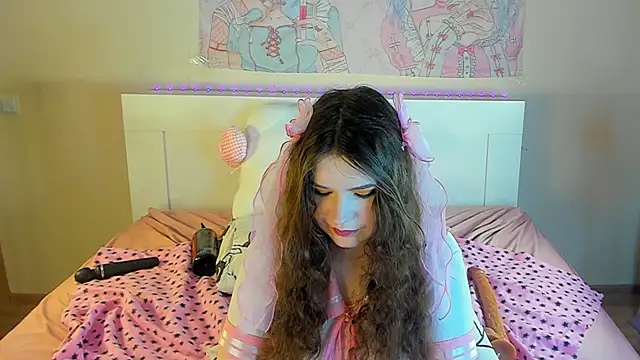 kuraii1  online show from 14, 3, 2025