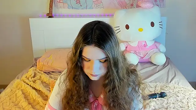 kuraii1  online show from 17, 2, 2025