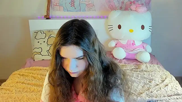 kuraii1  online show from 15, 2, 2025