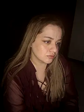 Snapshot of cansuozell chatting on 4, 11, 2025 cansuozell online show from 4, 11, 2025