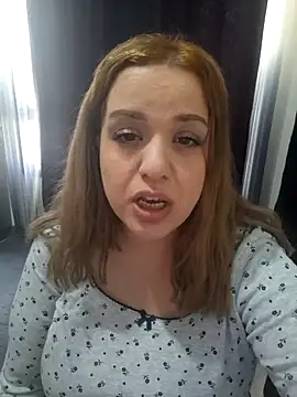 Snapshot of cansuozell chatting on 30, 11, 2025 cansuozell online show from 30, 11, 2025