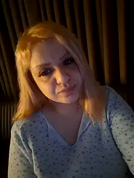 cansuozell online show from 3, 3, 2026