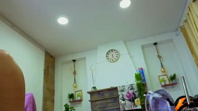 dulce celeste15 online show from 28, 2, 2026