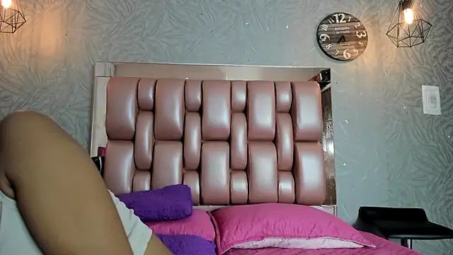 KOURTNEY-- online show from 3, 12, 2025