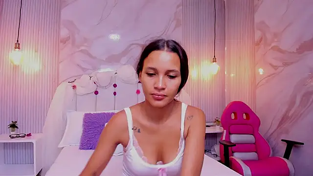 Carohorny4u online show from 17, 9, 2025