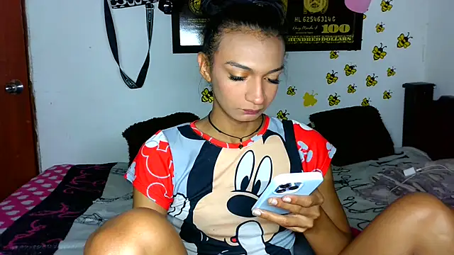 Snapshot of alexxa_Rooa chatting on 3, 11, 2025 alexxa Rooa online show from 3, 11, 2025