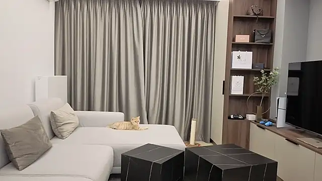 IrisNoire online show from 23, 9, 2025