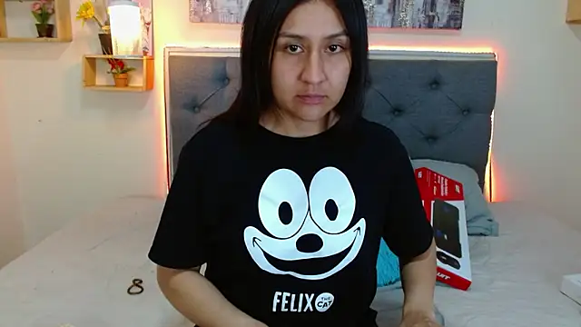 mia aira online show from 24, 9, 2025