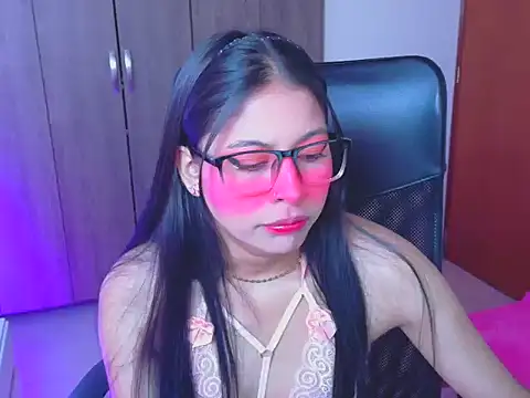  ALLYSON18  online show from 6, 3, 2026