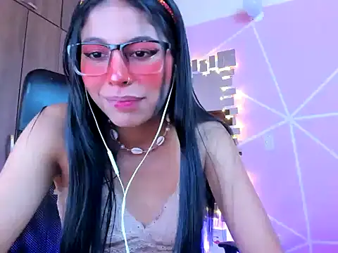 Snapshot of _ALLYSON18_ chatting on 18, 3, 2025 ALLYSON18 online show from 18, 3, 2025