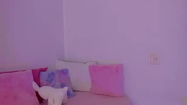 Brisa blue online show from 6, 3, 2026