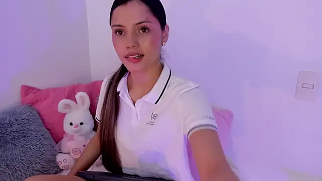 Snapshot of Brisa_blue chatting on 12, 6, 2026 Brisa blue online show from 12, 6, 2026