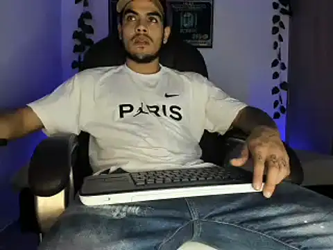 mikee scooth online show from 17, 3, 2025