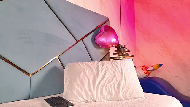 ammy durand online show from 2, 10, 2025