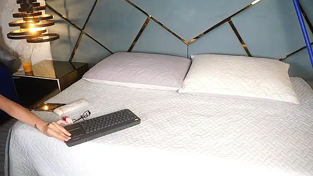 Snapshot of ammy_durand chatting on 16, 6, 2026 ammy durand online show from 16, 6, 2026