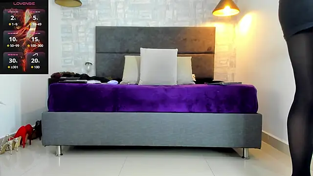 missnatash online show from 31, 3, 2026