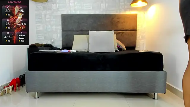 missnatash online show from 16, 4, 2026