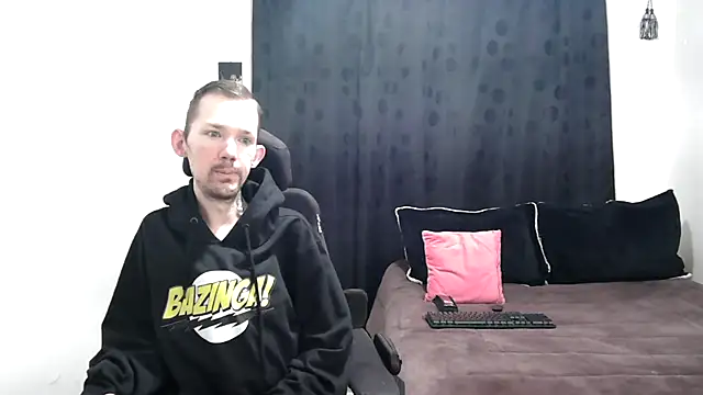 Sophia and Thomas online show from 16, 2, 2025