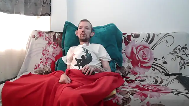 Sophia and Thomas online show from 11, 5, 2026