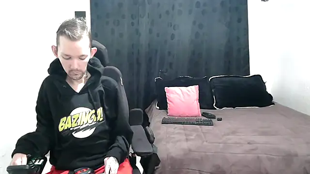 Sophia and Thomas online show from 13, 2, 2025