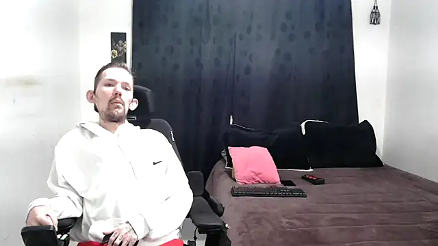 Sophia and Thomas online show from 24, 2, 2025