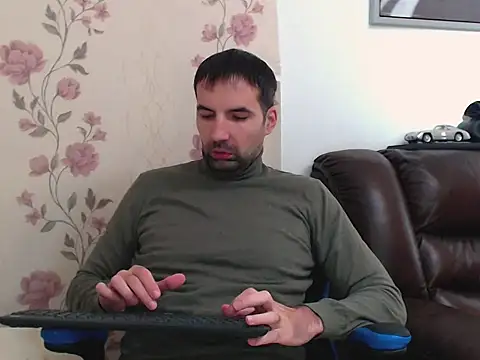 Leo 1617 online show from 16, 12, 2025