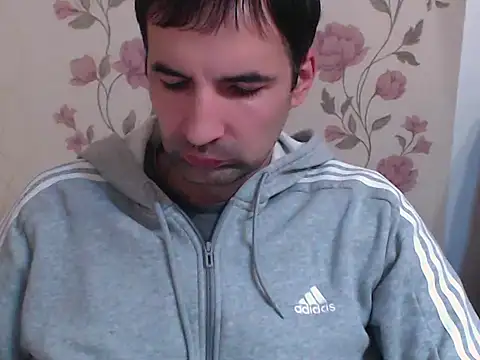 Snapshot of Leo_1617 chatting on 19, 2, 2026 Leo 1617 online show from 19, 2, 2026