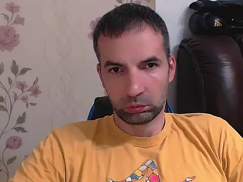 Snapshot of Leo_1617 chatting on 7, 7, 2026 Leo 1617 online show from 7, 7, 2026