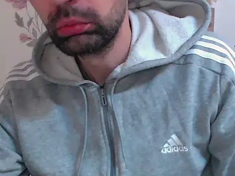 Snapshot of Leo_1617 chatting on 5, 2, 2026 Leo 1617 online show from 5, 2, 2026