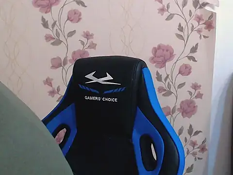 Snapshot of Leo_1617 chatting on 2, 3, 2026 Leo 1617 online show from 2, 3, 2026