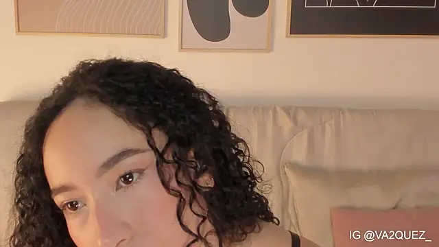 Heyloreley online show from 18, 2, 2026