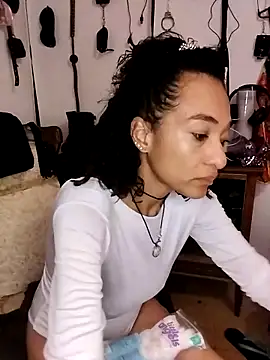 Snapshot of SamaraMartinez chatting on 7, 5, 2026 SamaraMartinez online show from 7, 5, 2026