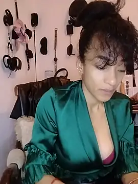 Snapshot of SamaraMartinez chatting on 17, 5, 2026 SamaraMartinez online show from 17, 5, 2026
