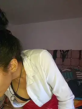 Snapshot of SamaraMartinez chatting on 3, 6, 2026 SamaraMartinez online show from 3, 6, 2026