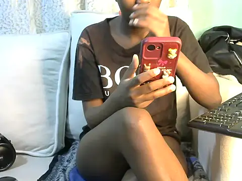 Caryyyl online show from 27, 11, 2025