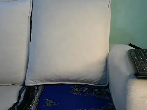 Caryyyl online show from 1, 10, 2025