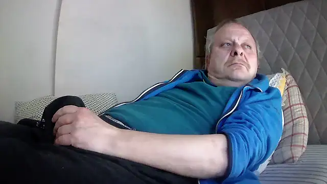 amylrmm1903 online show from 28, 4, 2026