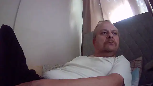 amylrmm1903 online show from 21, 9, 2025