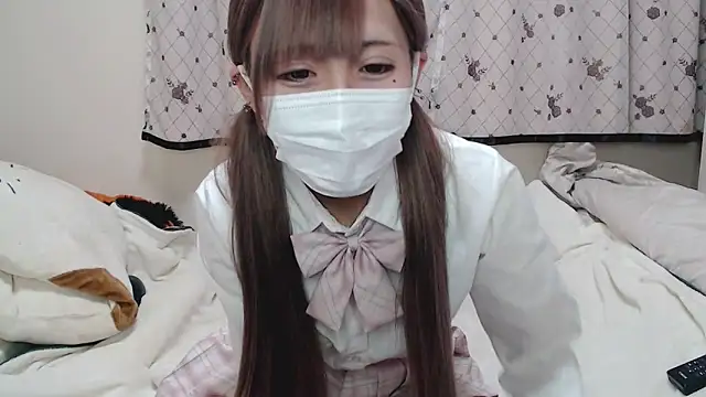  hiyor  online show from 13, 2, 2025