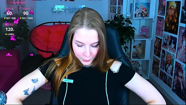 CuteMousee online show from 3, 2, 2025