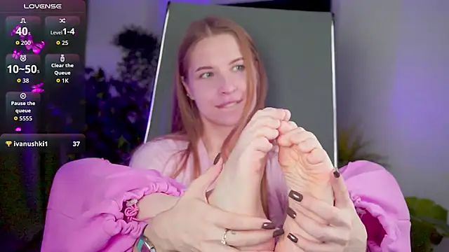 CuteMousee online show from 20, 9, 2025