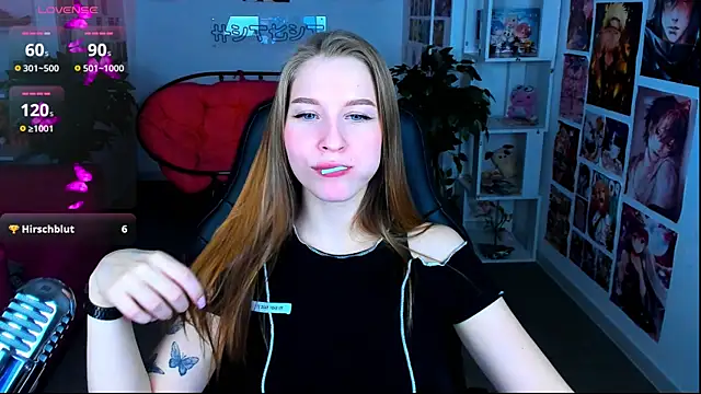 CuteMousee online show from 4, 2, 2025